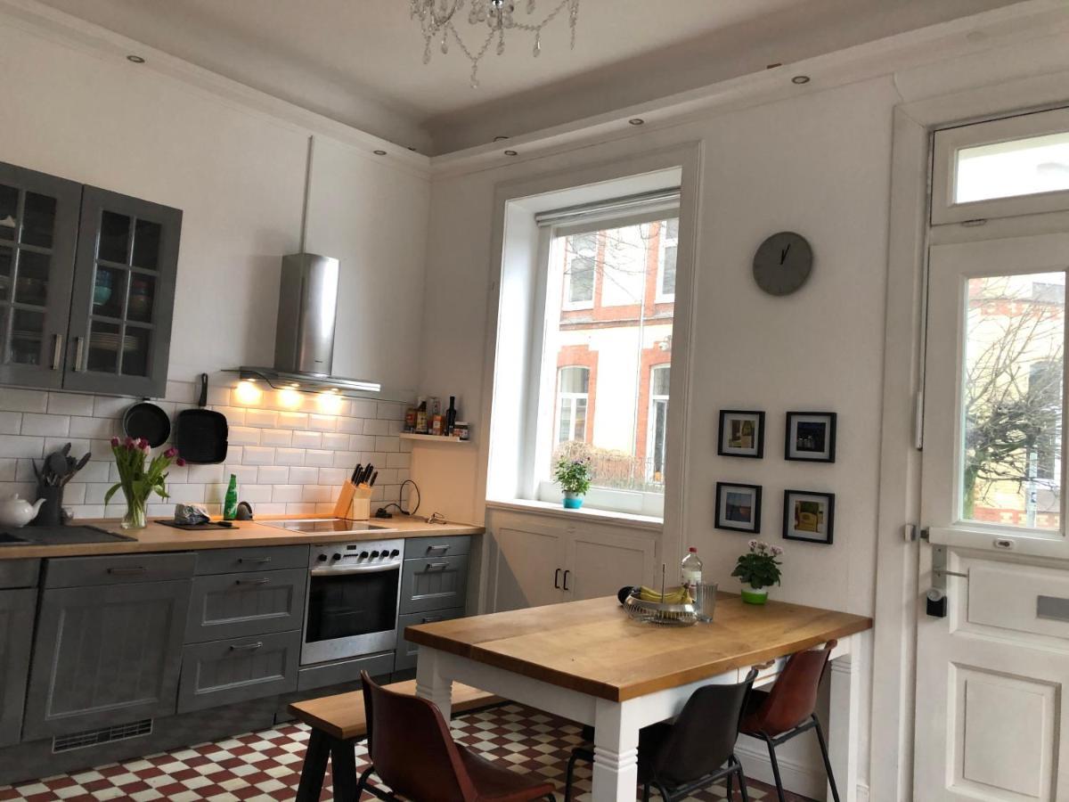 Grosszuegige Altbauwohnung In Bestlage Hamburg Exterior photo