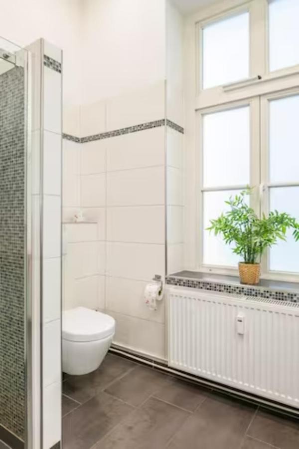 Grosszuegige Altbauwohnung In Bestlage Hamburg Exterior photo